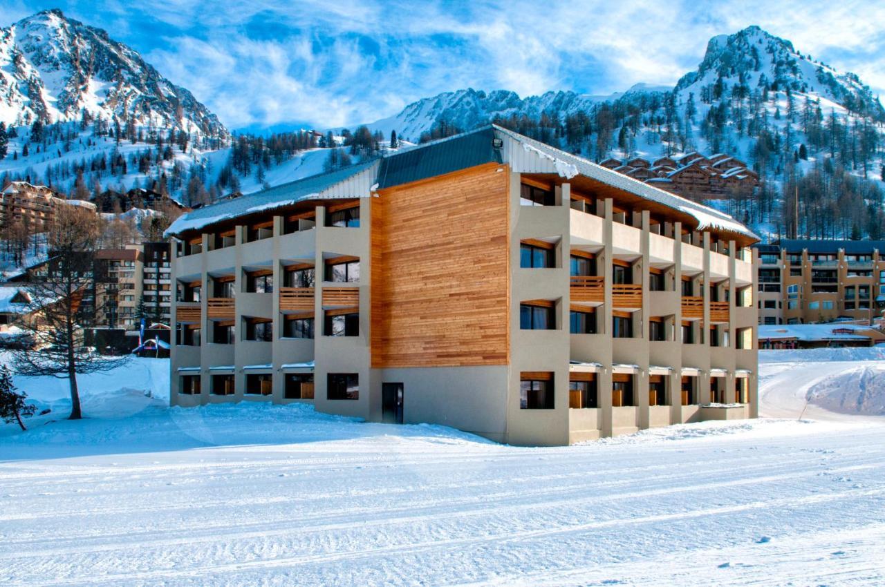 Sowell Residences New Chastillon Isola 2000 Exterior foto